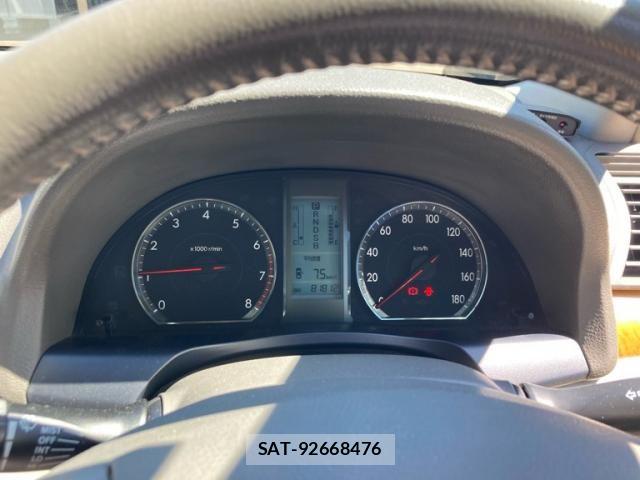 Toyota PREMIO 2008-03 8660993-14
