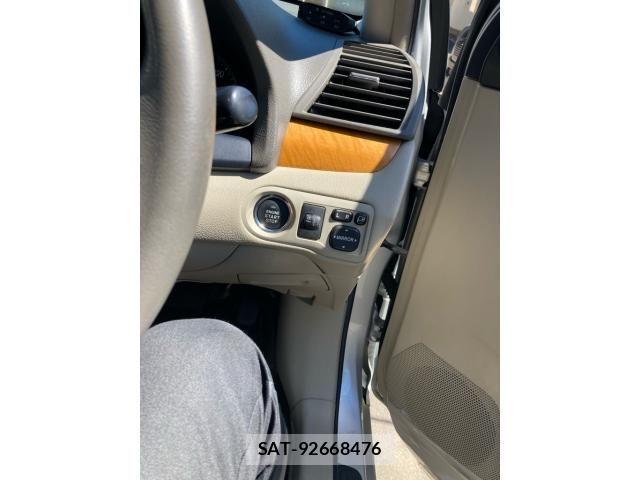 Toyota PREMIO 2008-03 8660993-15