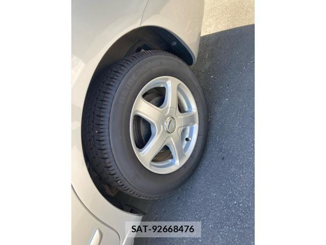 Toyota PREMIO 2008-03 8660993-7