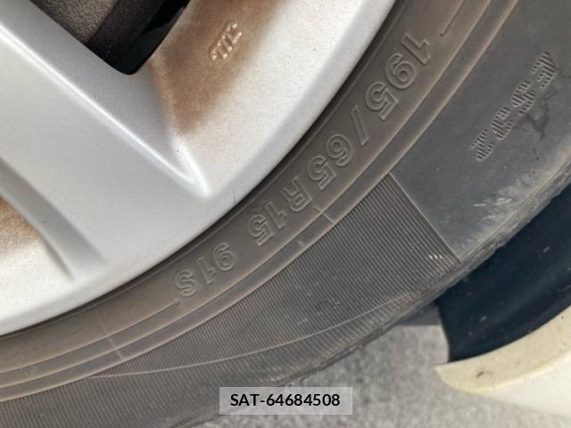 Toyota PREMIO 2015-09 8831086-9