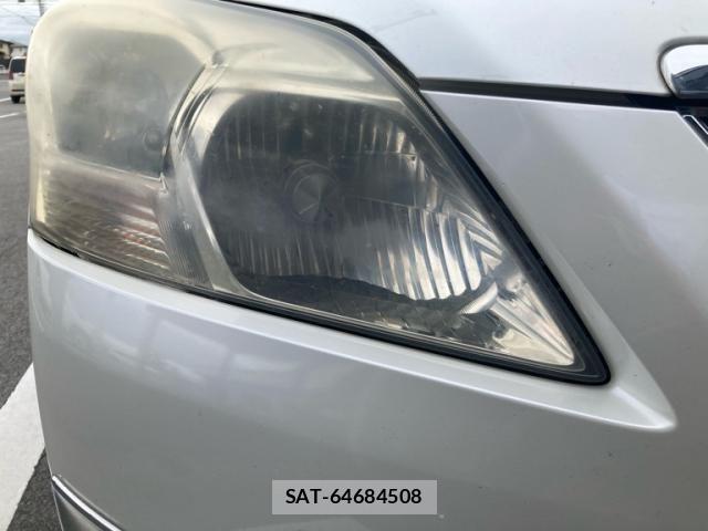 Toyota PREMIO 2015-09 8831086-10