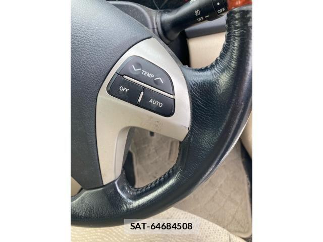 Toyota PREMIO 2015-09 8831086-19