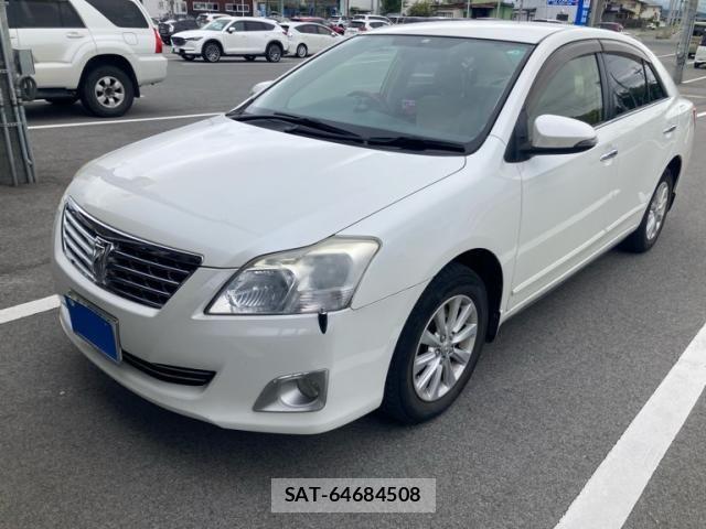 Toyota PREMIO 2015-09 8831086-2