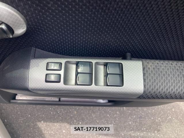 Nissan PRESAGE 2007-11 7223597-27