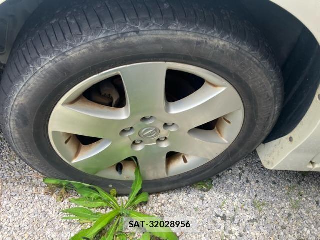 Nissan PRESAGE 2006-01 7329396-5