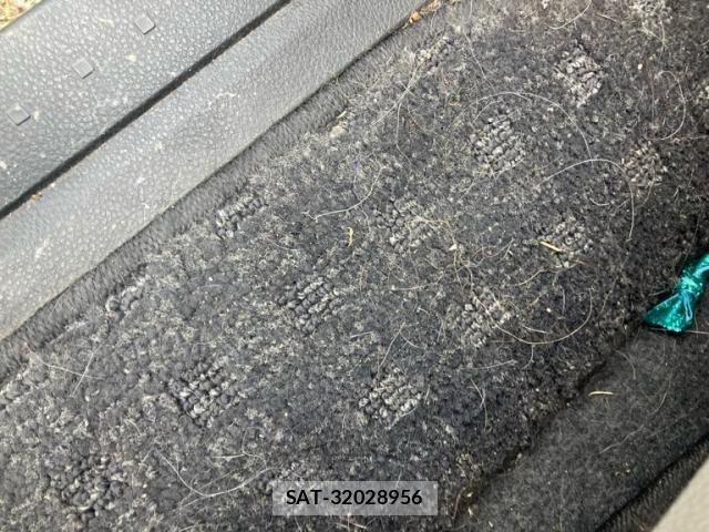 Nissan PRESAGE 2006-01 7329396-8