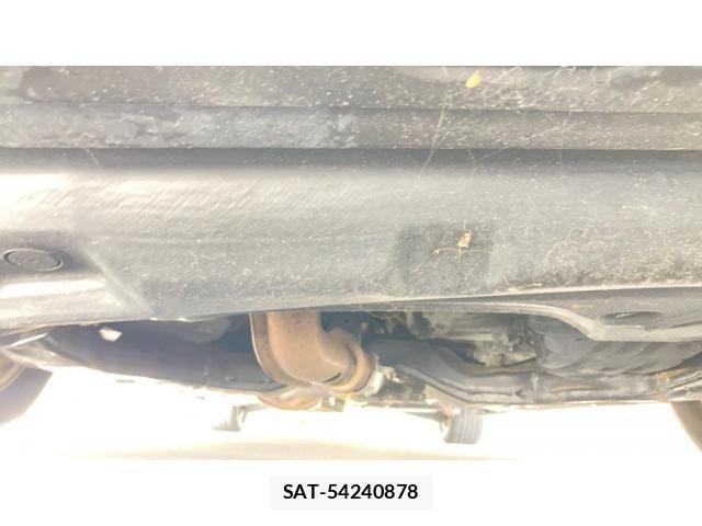 Nissan PRESAGE 2005-06 8831087-3