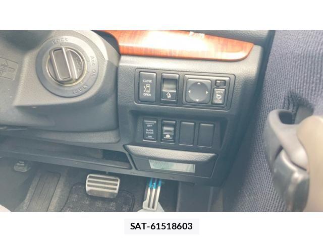 Nissan PRESAGE 2007-11 8881581-12