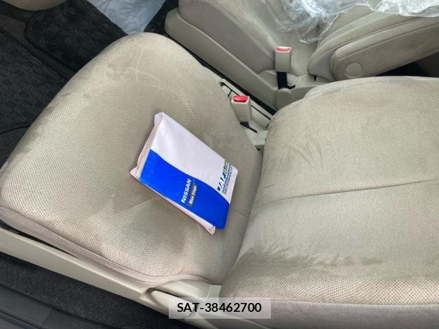 Nissan PRESAGE 2005-06 7329398-12