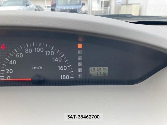 Nissan PRESAGE 2005-06 7329398-6