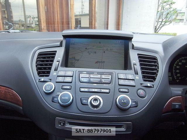 Nissan PRESIDENT 2005-01 1169260-9