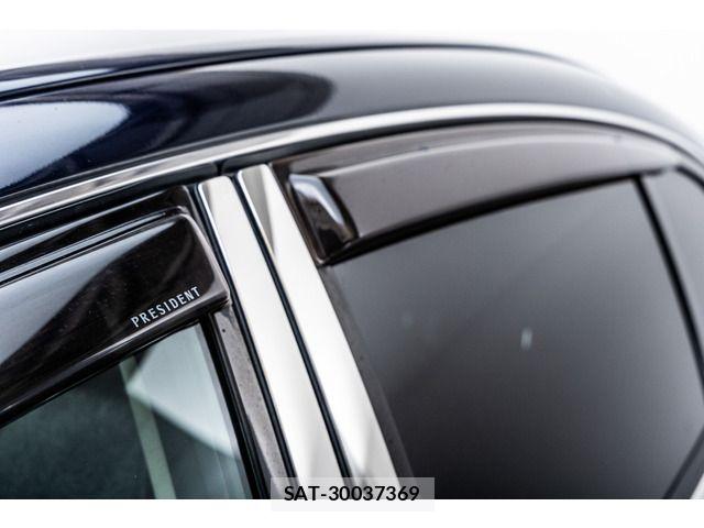 Nissan PRESIDENT 2004-03 8101232-17