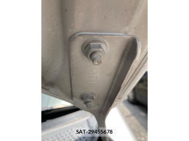 Nissan PRIMERA 2004-08 6911202-13