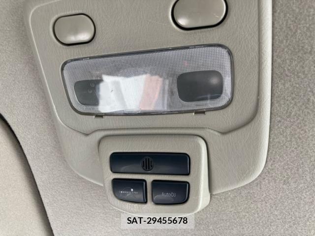 Nissan PRIMERA 2004-08 6911202-26