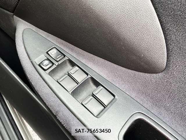 Nissan PRIMERA 2003-08 8666741-6