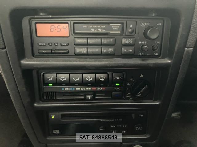 Nissan PRIMERA 1995-08 8871833-12