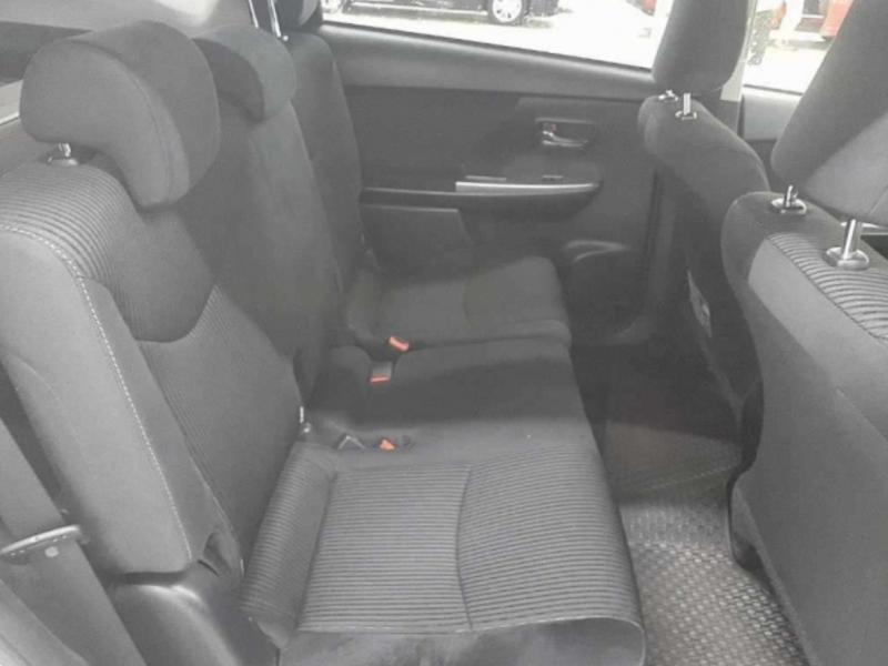 Toyota PRIUS ALPHA 2019-07 1176053-9
