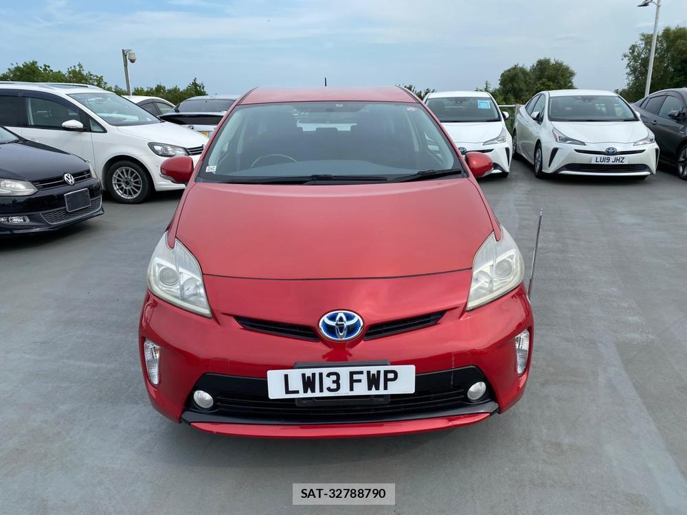 Toyota PRIUS 2013-04 350792-15