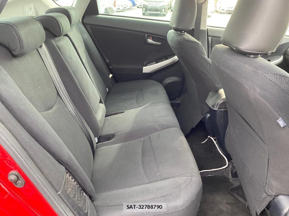 Toyota PRIUS 2013-04 350792-33