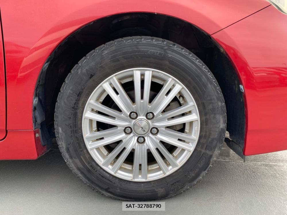 Toyota PRIUS 2013-04 350792-36