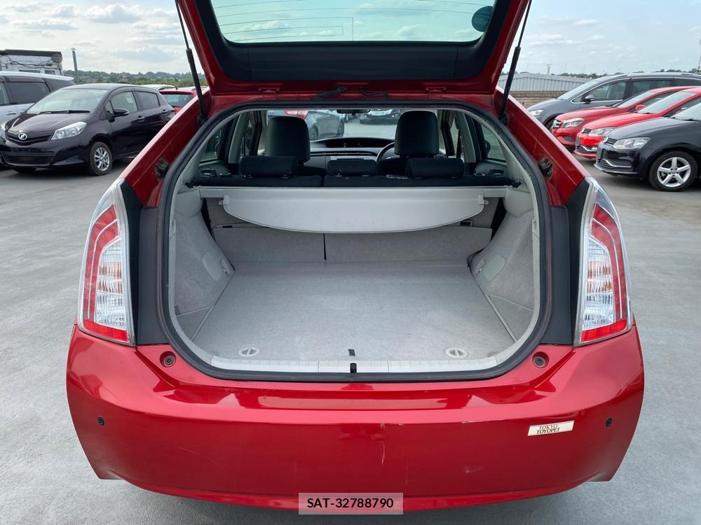 Toyota PRIUS 2013-04 350792-40