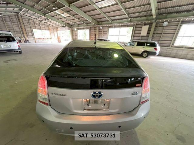 Toyota PRIUS 2009-06 1204470-4
