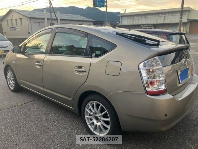 Toyota PRIUS 2006-08 1215271-3