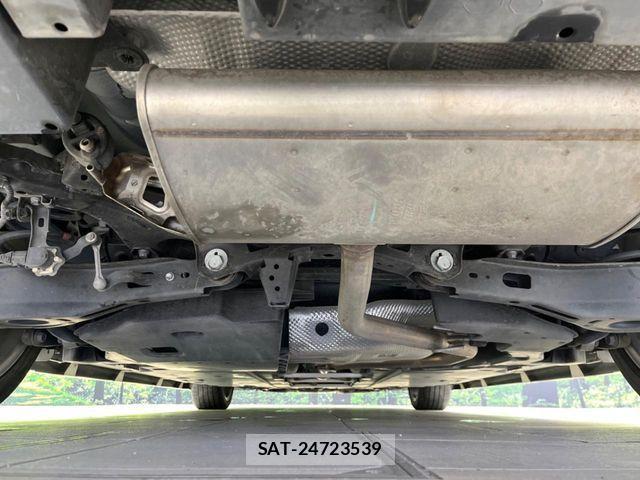 Toyota PRIUS 2019-02 2729893-18
