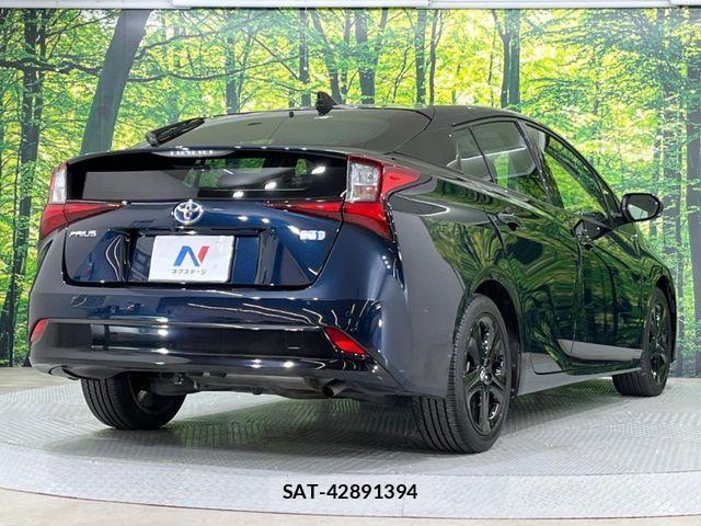 Toyota PRIUS 2021-07 2830649-16