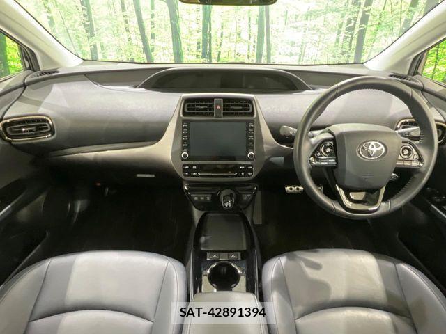 Toyota PRIUS 2021-07 2830649-1
