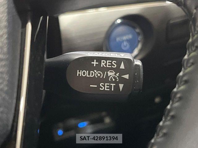 Toyota PRIUS 2021-07 2830649-5