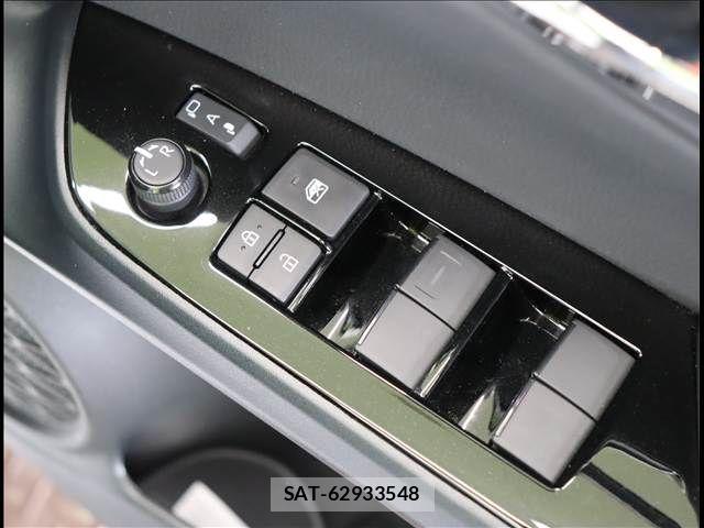 Toyota PRIUS 2020-09 3383776-17