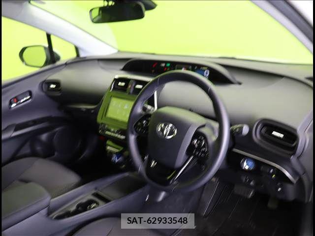 Toyota PRIUS 2020-09 3383776-18