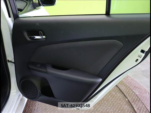 Toyota PRIUS 2020-09 3383776-23