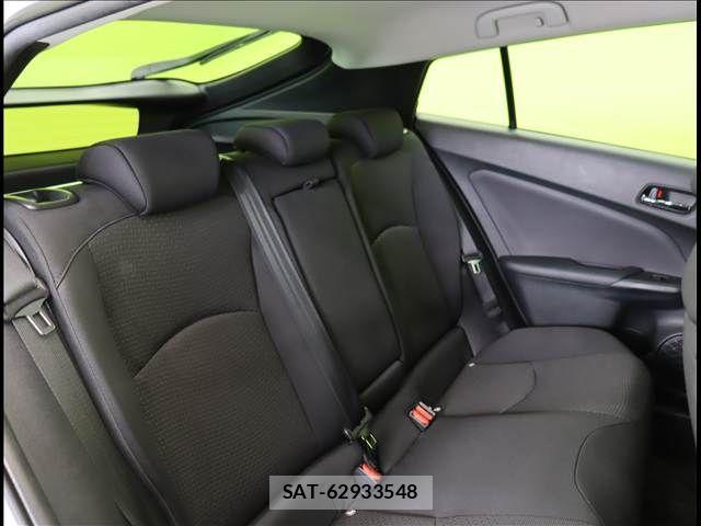 Toyota PRIUS 2020-09 3383776-24