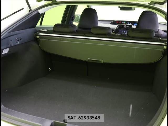 Toyota PRIUS 2020-09 3383776-25