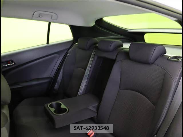 Toyota PRIUS 2020-09 3383776-26
