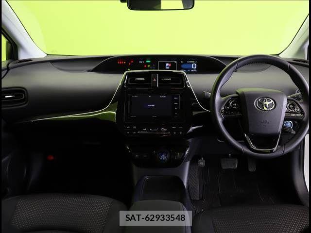 Toyota PRIUS 2020-09 3383776-2