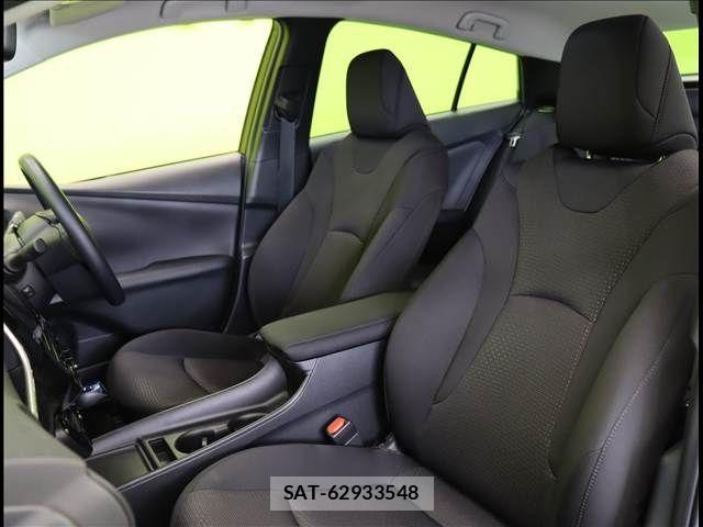Toyota PRIUS 2020-09 3383776-29