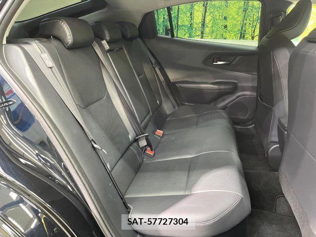 Toyota PRIUS 2025-01 3383573-8
