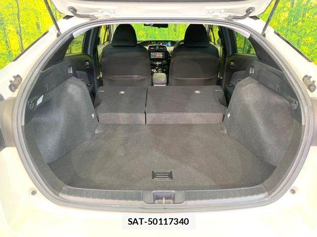 Toyota PRIUS 2019-09 3908914-9