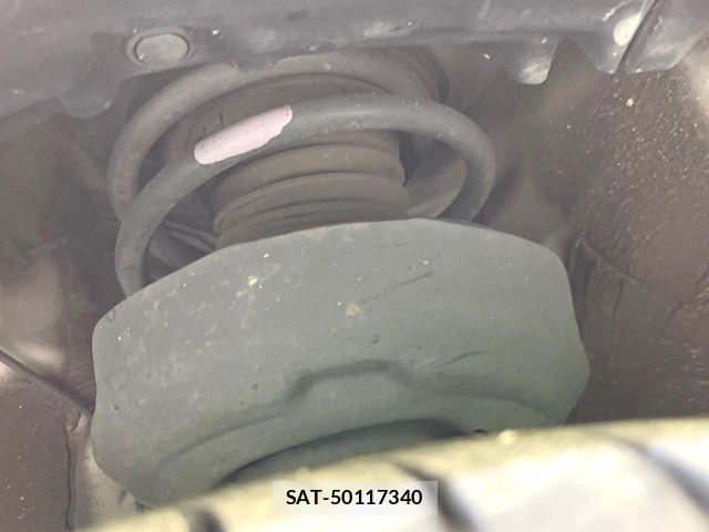 Toyota PRIUS 2019-09 3908914-19