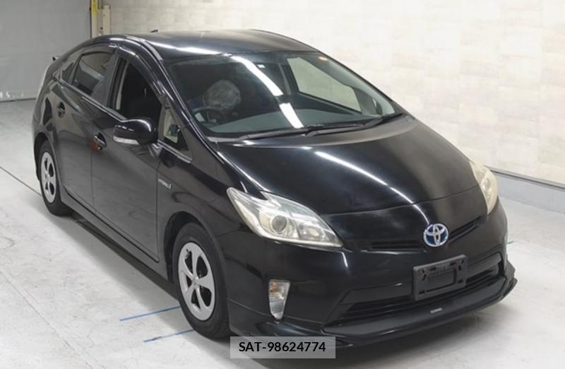 Toyota PRIUS 2013-03 4032045-0