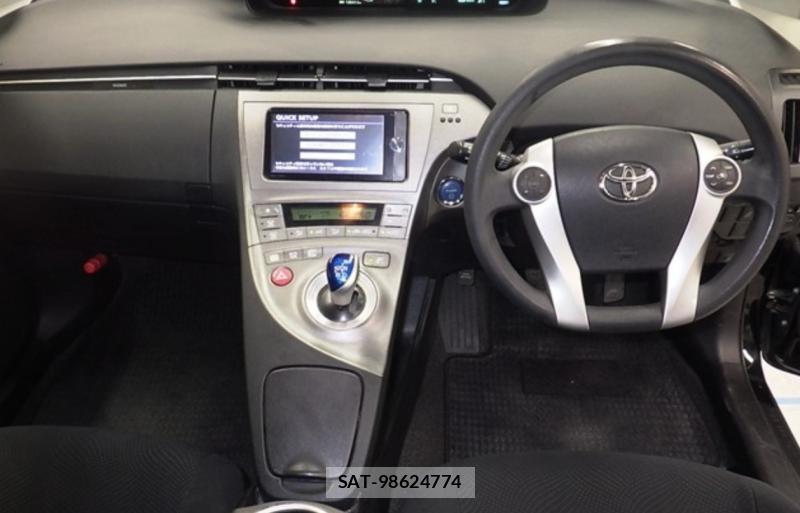 Toyota PRIUS 2013-03 4032045-4