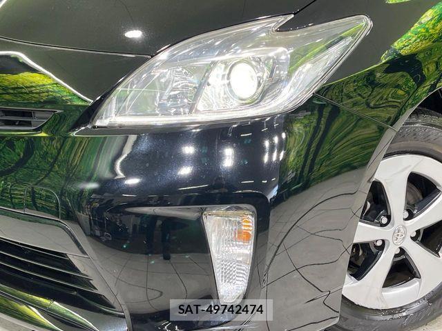 Toyota PRIUS 2015-02 4047462-11