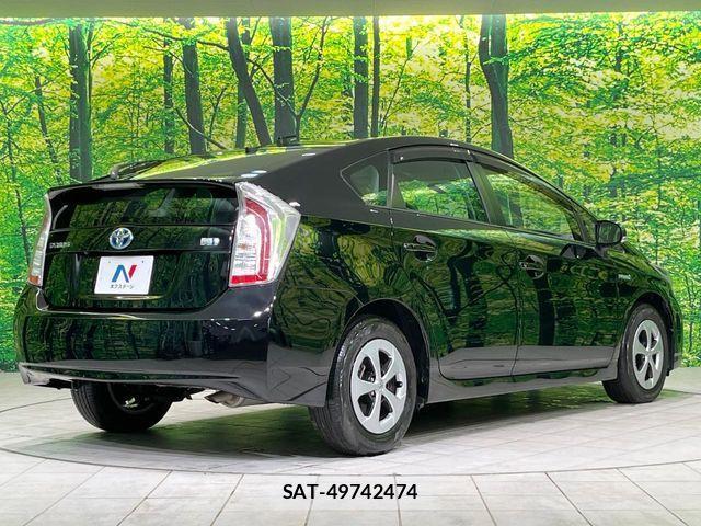 Toyota PRIUS 2015-02 4047462-16