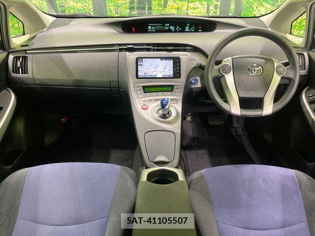 Toyota PRIUS 2015-03 4047486-1