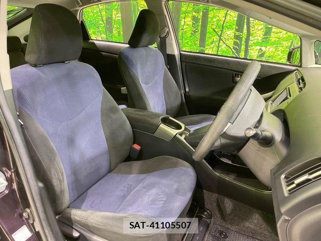 Toyota PRIUS 2015-03 4047486-8