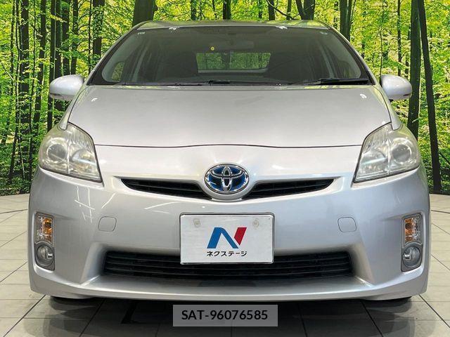 Toyota PRIUS 2009-12 4242996-13