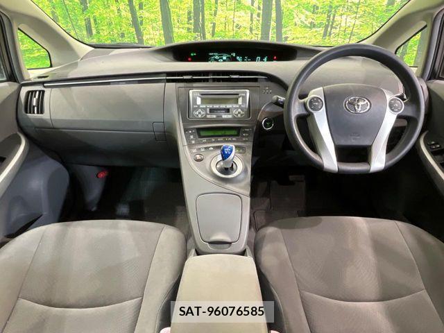 Toyota PRIUS 2009-12 4242996-1